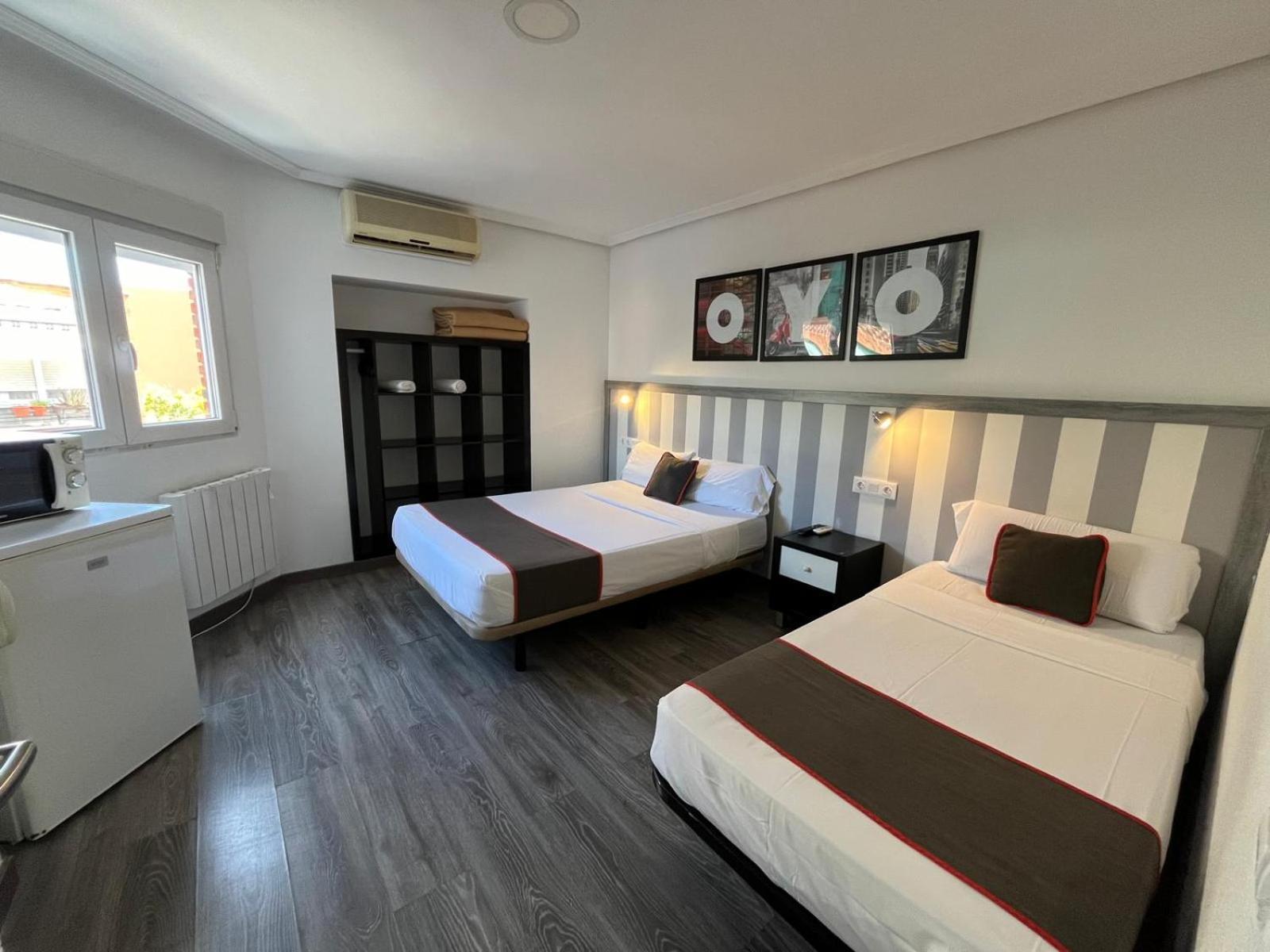 Hotel Hello Feria Madrid Esterno foto